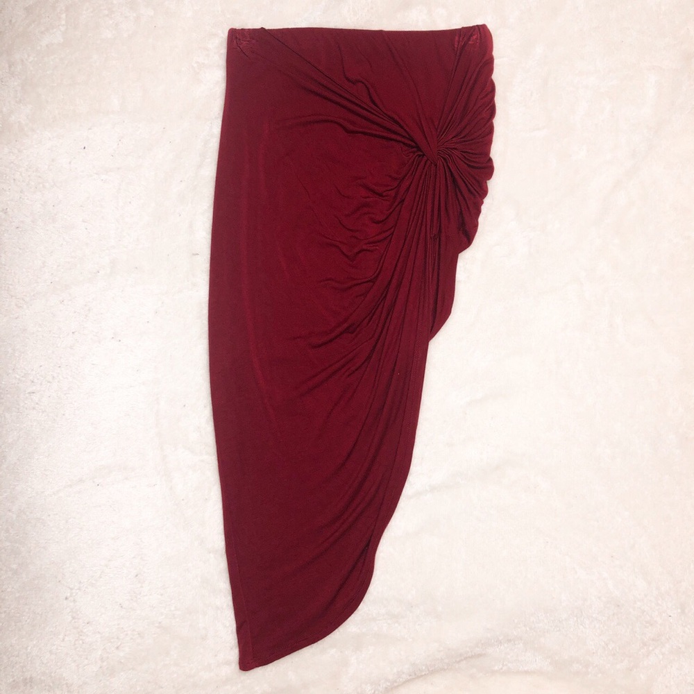 Maroon midiskirt